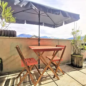L'harmony 3*, 2 Velos, Vue Montagnes, Terrasse , Annecy France